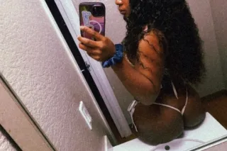 Available NOW ($160 room 2 hr ... - Image 3