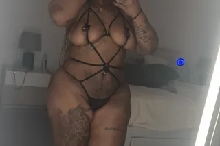 🚨🚨DONT MISS OUT😍😘 🍑💦 VOLUPTUOUS PLAYMATE💦🍑 CUM OVER TO MY PLAYHOUSE💦😘 - Image 5