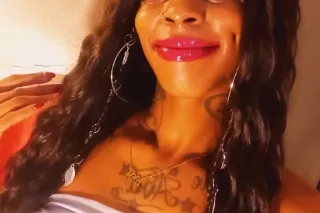 HEYY YALL😘I WILL BE AVAILABLE TOMORROW ON TUESDAY 🥳AND CALL ME BEFORE YA TEXT ME💋🩷 - Image 9