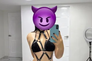 SEXY HONEY LATINA AVALIABLE NOW TO BOTH INCALL 24/7🌹💕 - Image 2
