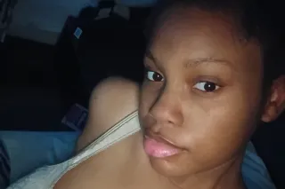 my pussy needs to be put in its place. my pussy needs some grown dick. hmu - Image 2