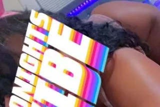 curvaceous, queen 🧚🏽🍭🎬 - Image 1