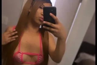 19 Lightskin Blasian😍 - Image 6