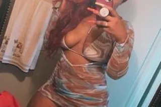 ⏳Your FAV ashlee IN TOWN TOMOR... - Image 1