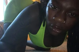 😜Incalls only⭐🎥💦💦!ask about my funsize friend double trouble - Image 2