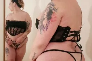 BBW Baddie with that Magic Mouth & Throat. Classy & Nasty Lady. TNA Verified. Let's Make a Movie 😏 The Reviews are ACCURATE! 😈 - Image 9