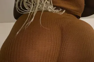 THE BEST - 29 - Image 2