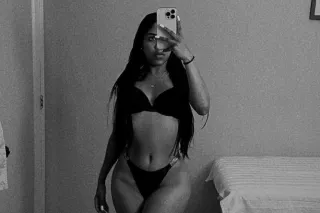 Beautiful Latina girl available to fulfill your wildest fantasies. - Image 3