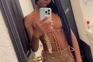 karma the pretty petite 💋 - 26 - Image 1