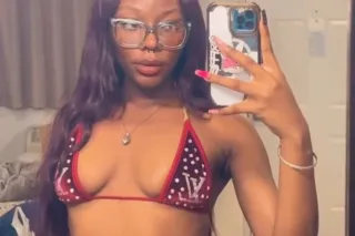 🍫💕THE PETITE $LUT YOU DESIRE✨WET💦 N EXTRA TIGHT🫦|🪷OUTCALL SPECIAL!🚗 - Image 2