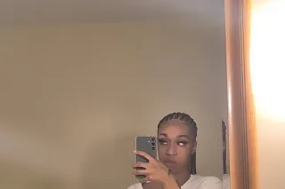 New in Town 💁🏽♀Ask For 2girl s... - Image 2