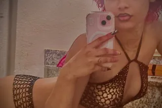 WEEKEND SPECIALS PERFECT PLAYMATE😋😍 pretty &petite cum try this treat🍫 - Image 4