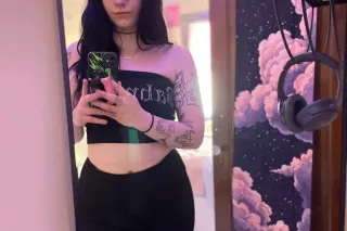 amateur 20-year old💦💦 - 20 - Image 4