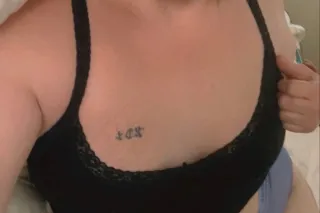 YOUNG,TIGHT AND WET PUSSY🤪GUARANTEED TO MAKE YOU NUT 💦 - Image 5