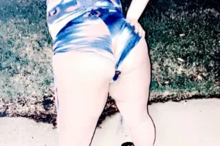 YOUNG,TIGHT AND WET PUSSY🤪GUARANTEED TO MAKE YOU NUT 💦 - Image 8