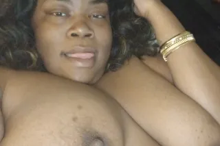 AVAILABLE NOW!! PAY FOR MY ROO... - Image 4