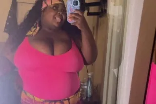 best watter 💦🫦fall in the city... - Image 3