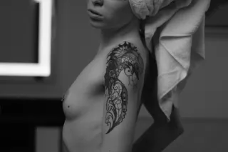 OUTCALL ONLY! NO QV, NO BARE!!... - Image 4