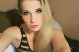 🔥 “Sunday Plates & Sweet Taste – Creamy Kiss Serving It Fresh” 🍓🍯 “Come Hungry, Leave Happy – Creamy Kiss Kitchen Specials” 🍰 - Image 5