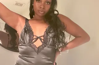 ✨ Soft Spoken Beauty | Verifie... - Image 1