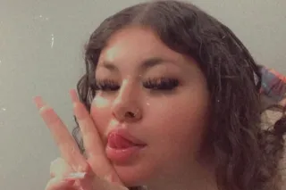 top best Queen around twi girls ready 👀for the funn here we are - Image 1