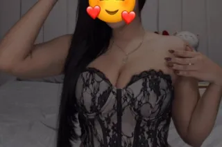 Extica, segura y con un fuego que no todos saben manejar 😈 soy una perra en la cama complaciendo todo tus placeres y difcil de olvidar 👅 - Image 1