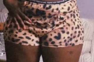 Chocolate 🍫 treat ready to pla... - Image 1