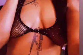 come get these private dances with destiny 💋 and come grab a donut 💋 - Image 6