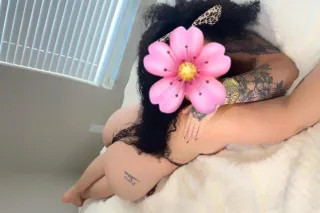 hey papi , im available now💞ne... - Image 2