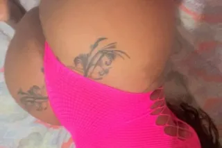 chica nuevs Latinas con culo g... - Image 2