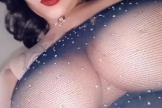 Greek Goddess💋🍰🍉🍑🍊 - Image 1