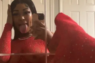 Im a mixed latina baddie in Mi... - Image 3