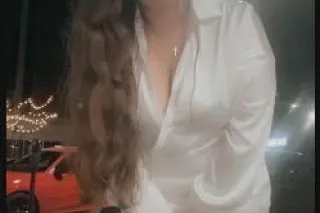 lilly - 25 - Image 4