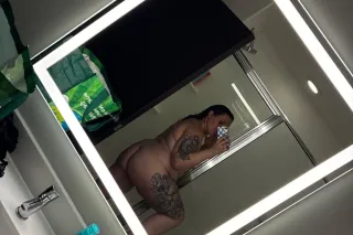 Super freak ready to make your... - Image 3