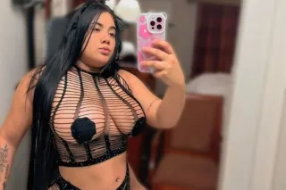 🔥Quieres un 🍑 grande y jugoso Pues ven y juega conmigo 😋🥵 - Image 1