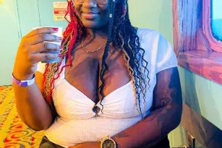 Amateur Pornstar: Tour Prices available - Image 6