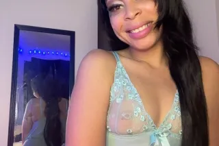 come have some fun with me🥰😜 -... - Image 1