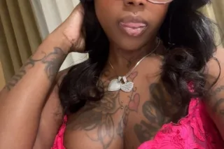 ONLY HERE FOR TONIGHT MY SERVICE IS ⭐⭐⭐⭐⭐QV120 MY SERVICE IS ⭐⭐⭐⭐⭐INCALLS ONLY ⭐ COME PLAY WITH A STALLION💦🌴🌺 - Image 4