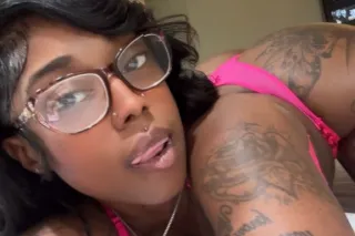 ONLY HERE FOR TONIGHT MY SERVICE IS ⭐⭐⭐⭐⭐QV120 MY SERVICE IS ⭐⭐⭐⭐⭐INCALLS ONLY ⭐ COME PLAY WITH A STALLION💦🌴🌺 - Image 1