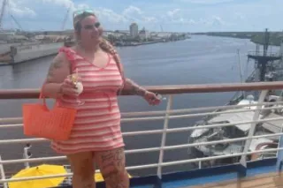 freaky pretty tatted bih / pus... - Image 2