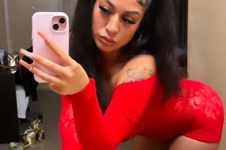 Sexy chocolate ready to have f... - Image 2