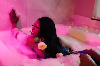 Think “warm, inviting, and pla... - Image 1