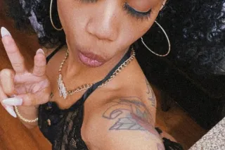 Cum spend my last night in tow... - Image 3