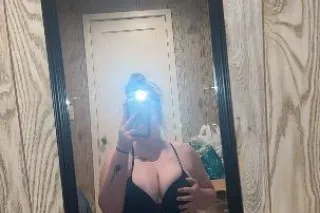 Young, wet, and ready - 23 - Image 4