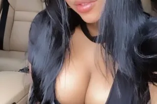 Let's hang out - 26 - Image 1