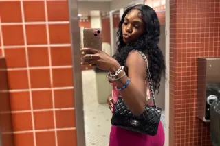 Fat Pussy Princess Just Visiting - Image 8