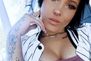 titty tuesday - 26 - Image 2