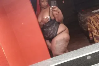 🤗 Hi there. I am your favorite 💕 WELCOME to VEGAS BALLROOM! PSA... What happens here stays here!!! I am the lyfe of every party🎉 - Image 3