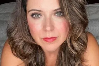 🍒🔥I am 42 Years older Hot and ... - Image 1