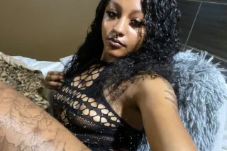 INCALL & OUTCALLS - Image 2